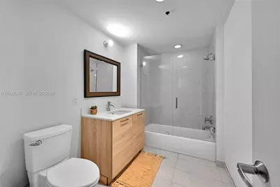 16385 Biscayne Blvd #1020, North Miami Beach, FL 33160 - Photo 25