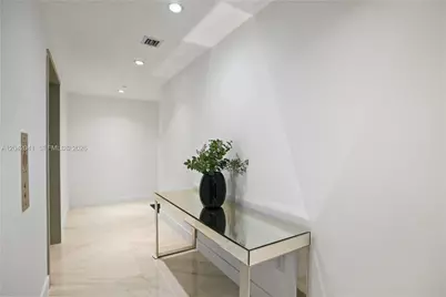 700 NE 24 #3905, Miami, FL 33137 - Photo 5
