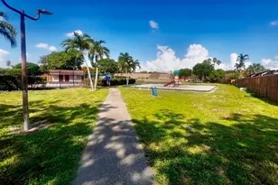 6780 NW 186 Ter, Hialeah, FL 33015 - Photo 19