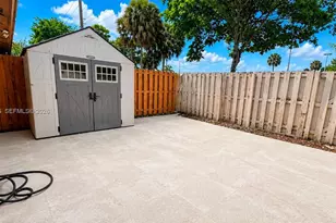 6780 NW 186 Ter, Hialeah, FL 33015 - Photo 17