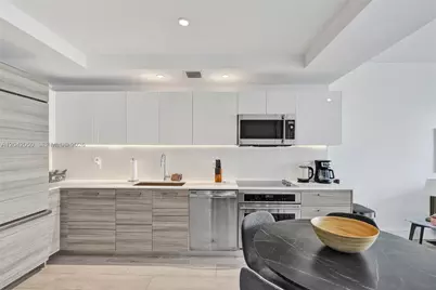 121 NE 34th St #2205, Miami, FL 33137 - Photo 47