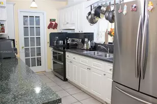 3603 SW 138th Ct, Miami, FL 33175 - Photo 5