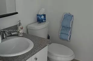 13155 Ixora Ct, North Miami, FL 33181 - Photo 11