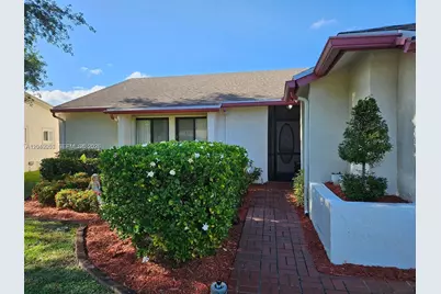 10301 Greenbriar Ct, Boca Raton, FL 33498 - Photo 3