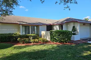 10301 Greenbriar Ct, Boca Raton, FL 33498 - Photo 1