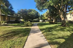 5001 NW 34th St, Lauderdale Lakes, FL 33319 - Photo 29