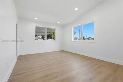 15921 NW 18th Pl, Miami Gardens, FL 33054 - Photo 9