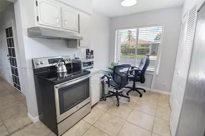 14771 Wildflower Ln, Delray Beach, FL 33446 - Photo 9