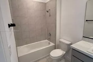 669 SW 11th St, Florida City, FL 33034 - Photo 19