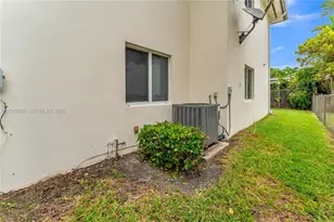 1029 SW 11th Ave, Miami, FL 33130 - Photo 37