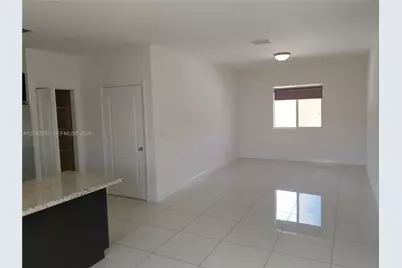 1029 SW 11th Ave #0, Miami, FL 33130 - Photo 13