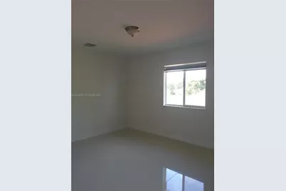 1029 SW 11th Ave #0, Miami, FL 33130 - Photo 11