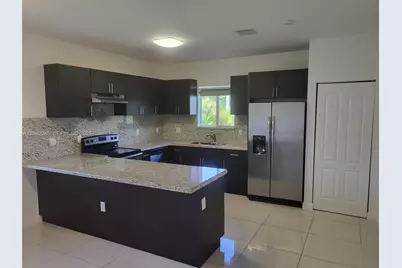 1029 SW 11th Ave #0, Miami, FL 33130 - Photo 17