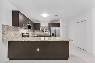 1029 SW 11th Ave, Miami, FL 33130 - Photo 15