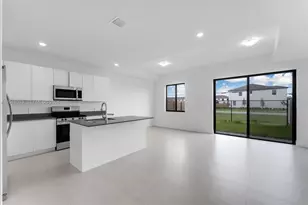 19107 SW 344th Ter, Homestead, FL 33034 - Photo 5