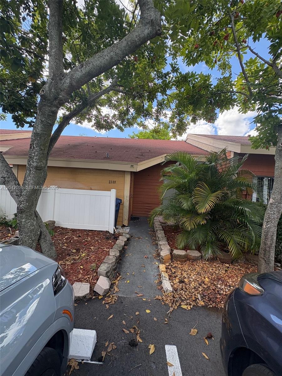 2309 NW 55th Ave - 2309 NW 55th Ave, Lauderhill, FL 33313 Luxury Property | Jose Angel Pina