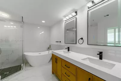 7914 Harbor Island Dr #106, North Bay Village, FL 33141 - Photo 37