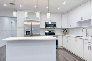 1319 NW 40th St, Miami, FL 33142 - Photo 5