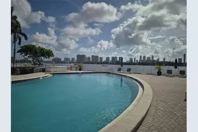 16565 NE 26th Ave #2E, North Miami Beach, FL 33160 - Photo 1
