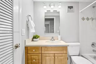 3213 Colony Club Rd, Pompano Beach, FL 33062 - Photo 25