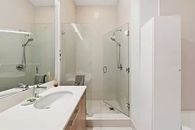 501 NE 31st St #401, Miami, FL 33137 - Photo 13