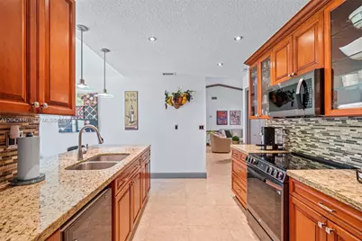 15031 SW 154th Ter, Miami, FL 33187 - Photo 9