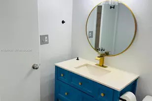 1200 NE Miami Gardens Dr, Miami, FL 33179 - Photo 3