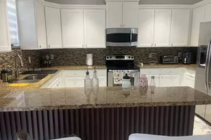 8985 NW 98th Ave, Doral, FL 33178 - Photo 5