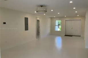 2315 NW 3rd St, Miami, FL 33125 - Photo 7