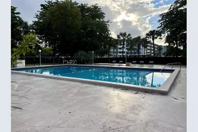 919 Hillcrest Dr #102, Hollywood, FL 33021 - Photo 65