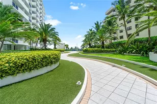 100 Lincoln Rd, Miami Beach, FL 33139 - Photo 21