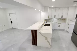 19721 SW 114th Pl, Miami, FL 33157 - Photo 5