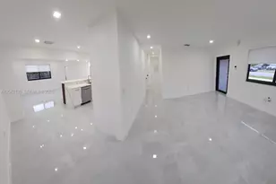 19721 SW 114th Pl, Miami, FL 33157 - Photo 3