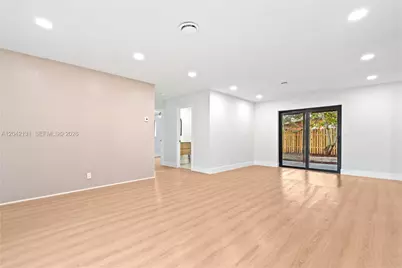 5890 NW 15th St, Sunrise, FL 33313 - Photo 7