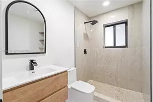 5890 NW 15th St, Sunrise, FL 33313 - Photo 13