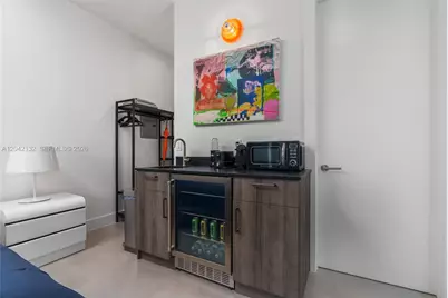 41 NE 24th St, Wilton Manors, FL 33305 - Photo 19