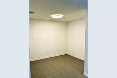 1600 NE 1 #1915, Miami, FL 33132 - Photo 9