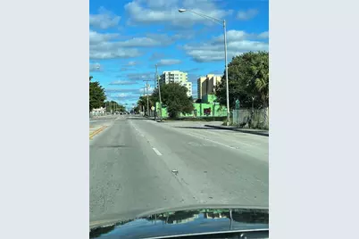 2901 NW 50th St, Miami, FL 33142 - Photo 13