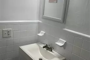2901 NW 50th St, Miami, FL 33142 - Photo 15