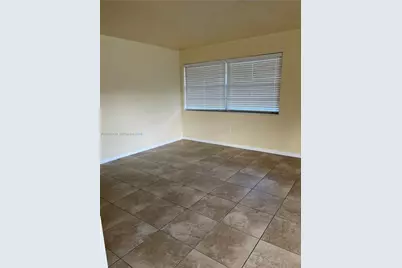 2901 NW 50th St, Miami, FL 33142 - Photo 5