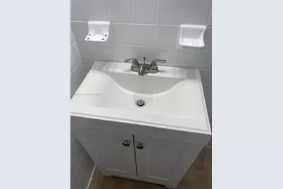 2901 NW 50th St, Miami, FL 33142 - Photo 5