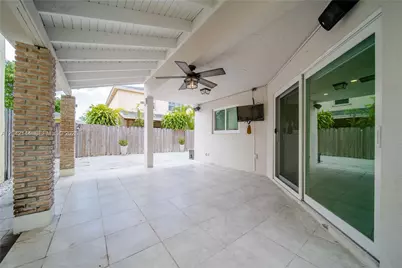 11855 SW 102nd St, Miami, FL 33186 - Photo 5