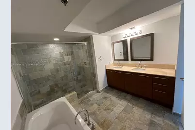 2641 N Flamingo Road #1404N, Plantation, FL 33323 - Photo 9