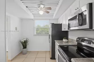117 Royal Pk Dr, Oakland Park, FL 33309 - Photo 11