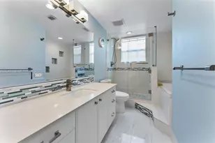 1552 Barcelona Way, Weston, FL 33327 - Photo 17