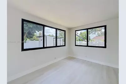 3392 NW 63rd St, Fort Lauderdale, FL 33309 - Photo 35