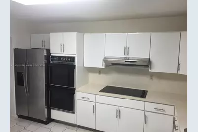 1617 NE 177th St, North Miami Beach, FL 33162 - Photo 5