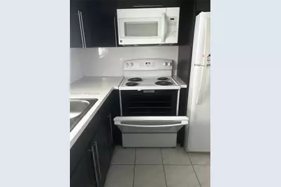 2230 Jackson St #1W, Hollywood, FL 33020 - Photo 1