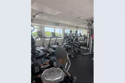 5005 Collins Ave #1104, Miami Beach, FL 33140 - Photo 3