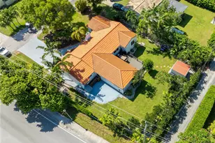 10690 NE 11th Ct, Miami Shores, FL 33138 - Photo 45